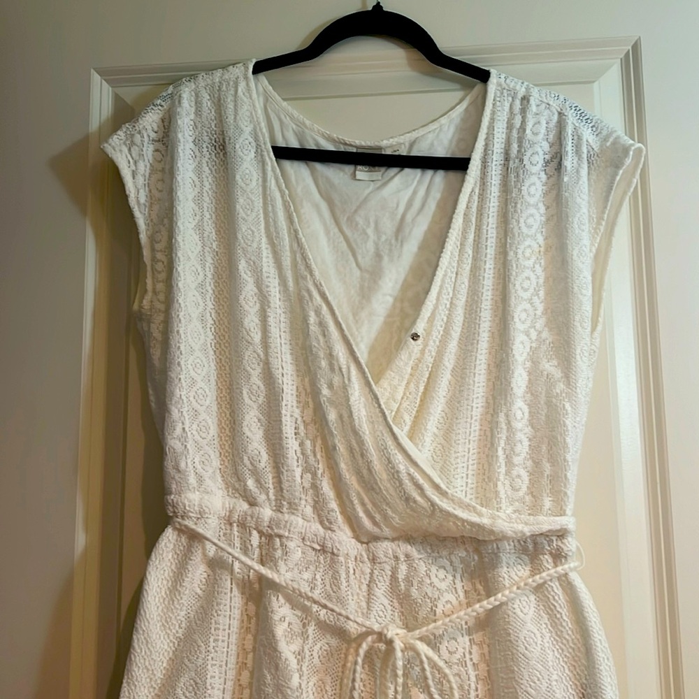 Roxy beach coverup. Cotton/nylon blend with side zip.